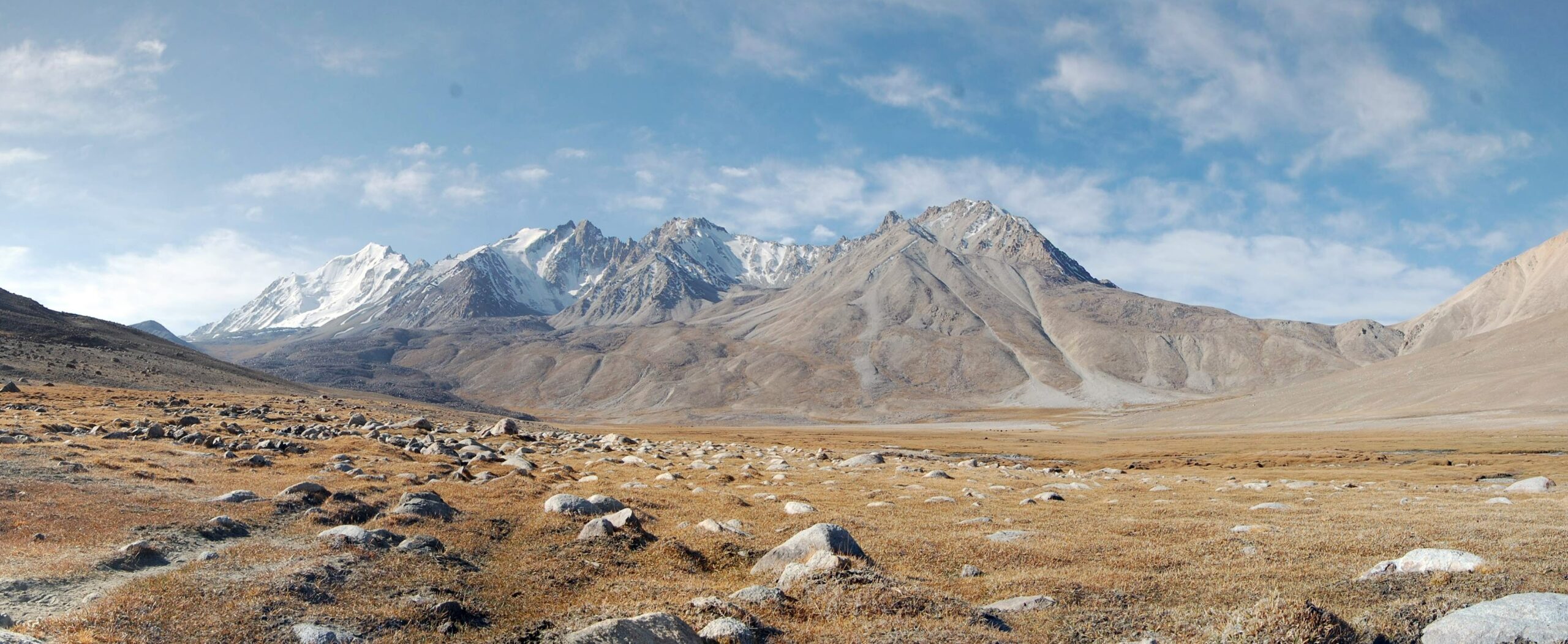 Great video from the University of Fribourg about PAMIR